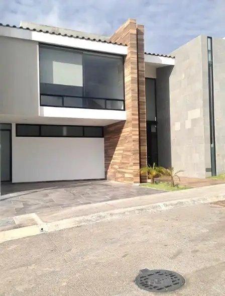 main property photo
