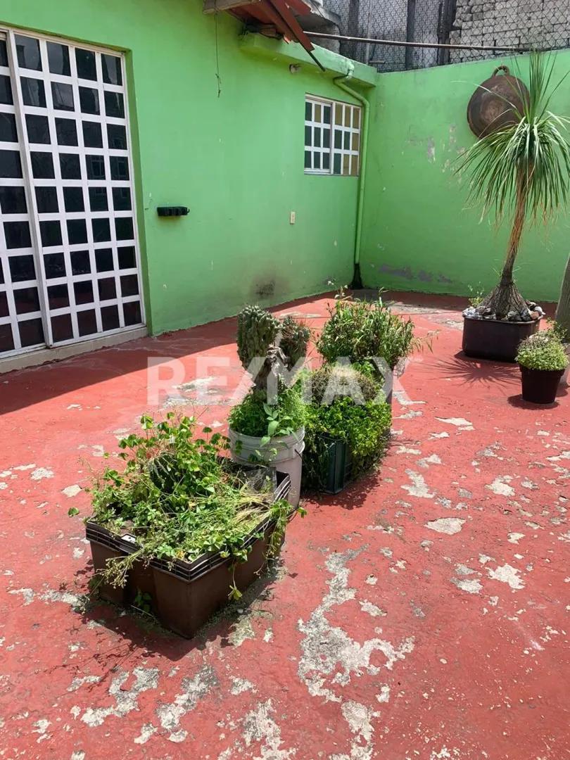 secondary property images 0