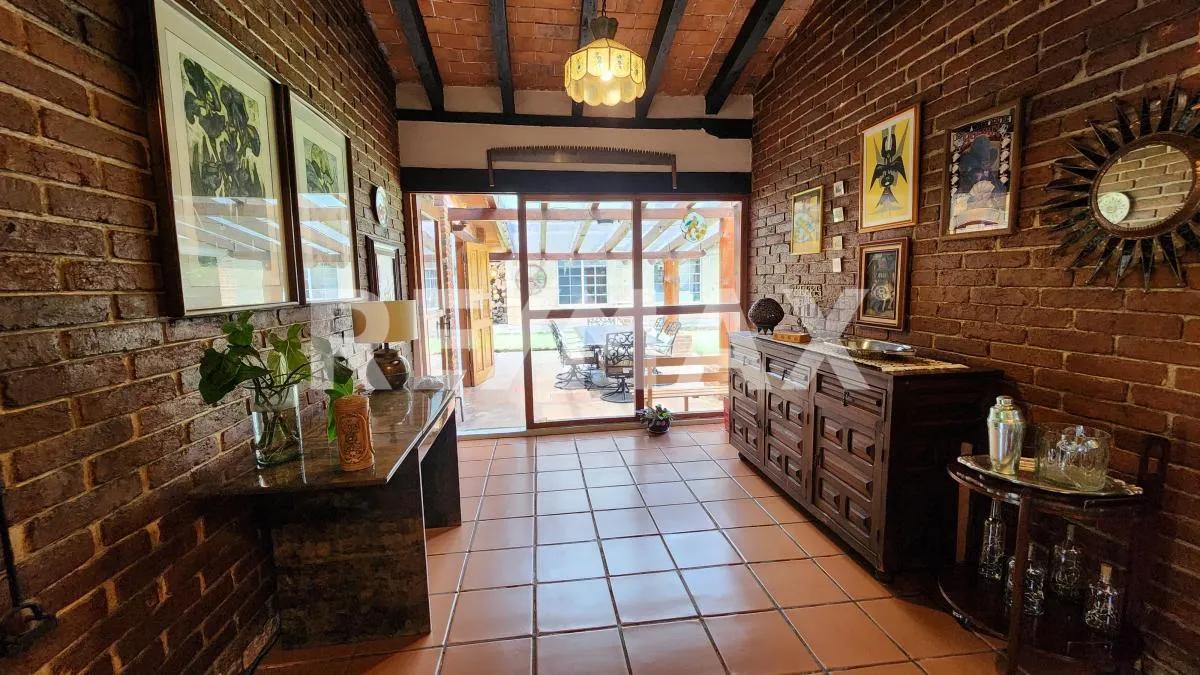 secondary property images 3