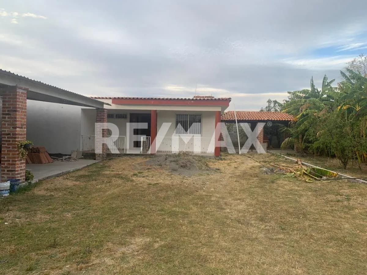 secondary property images 0