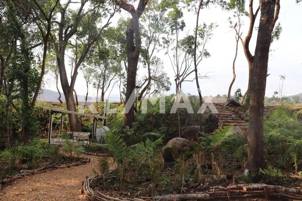 secondary property images 0