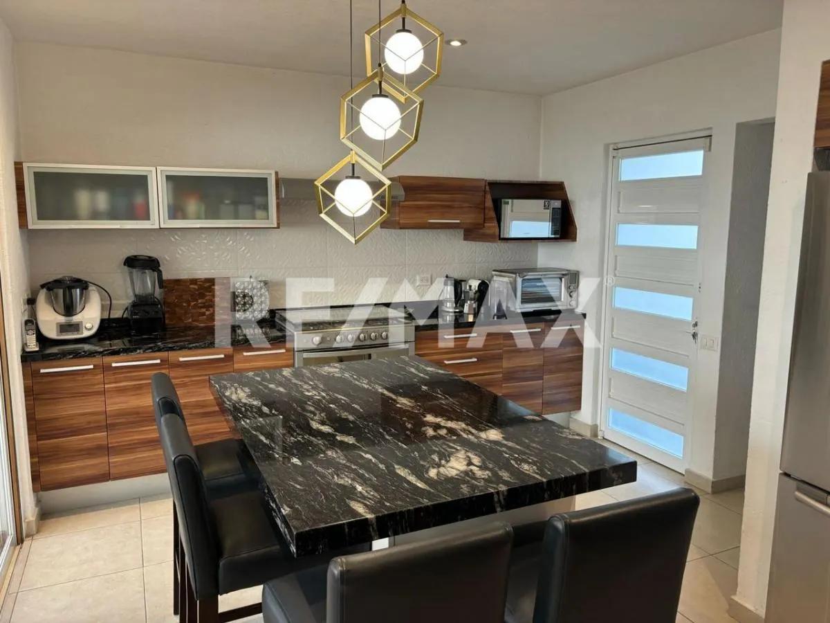 secondary property images 0