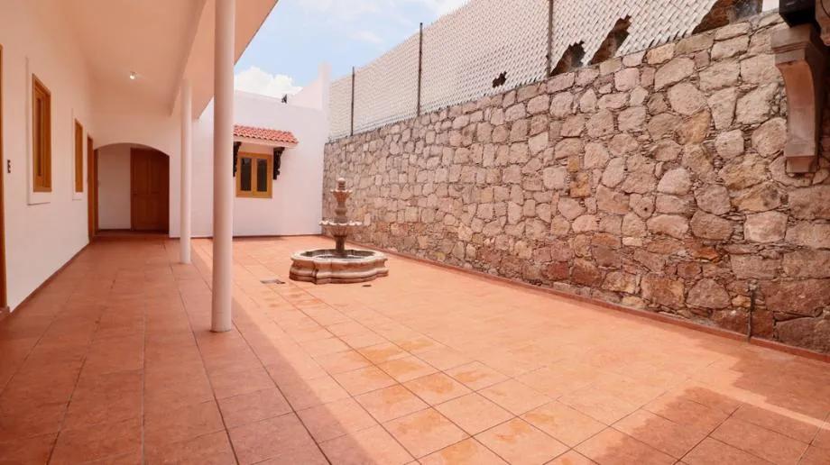 secondary property images 1
