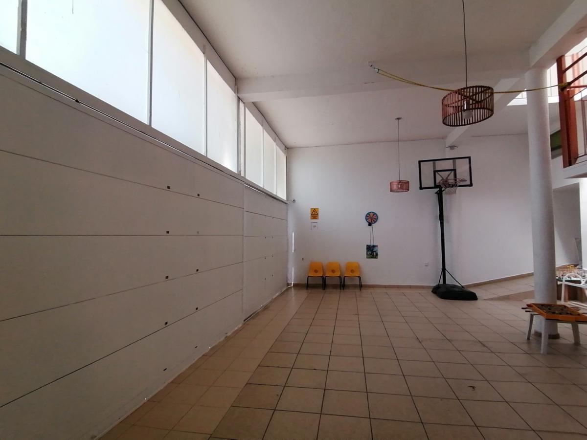 secondary property images 0