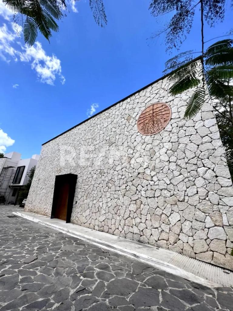 Property Image Property Image