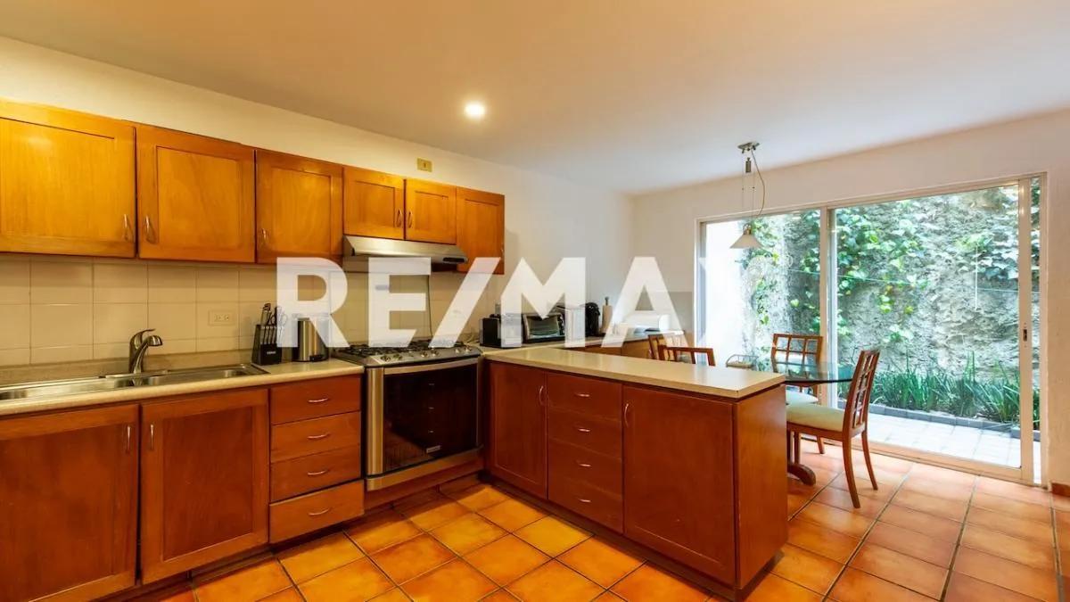 secondary property images 0