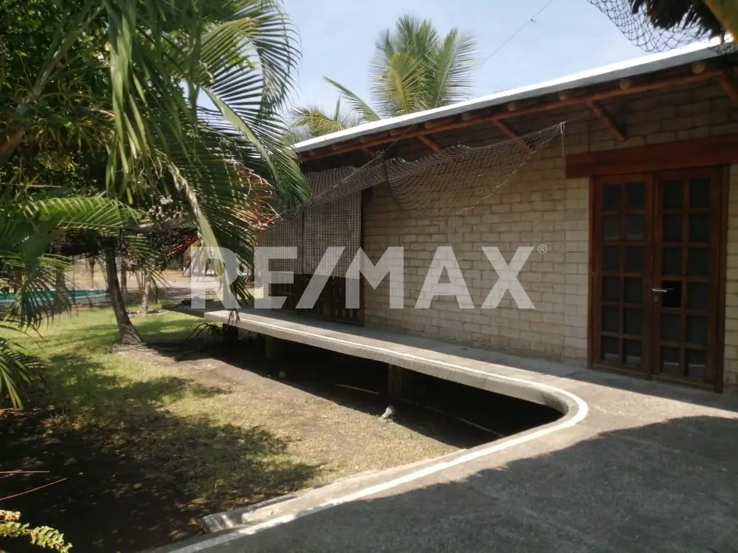 secondary property images 2