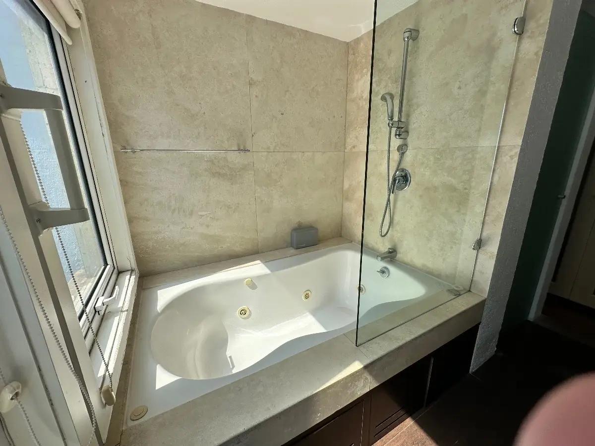 secondary property images 2