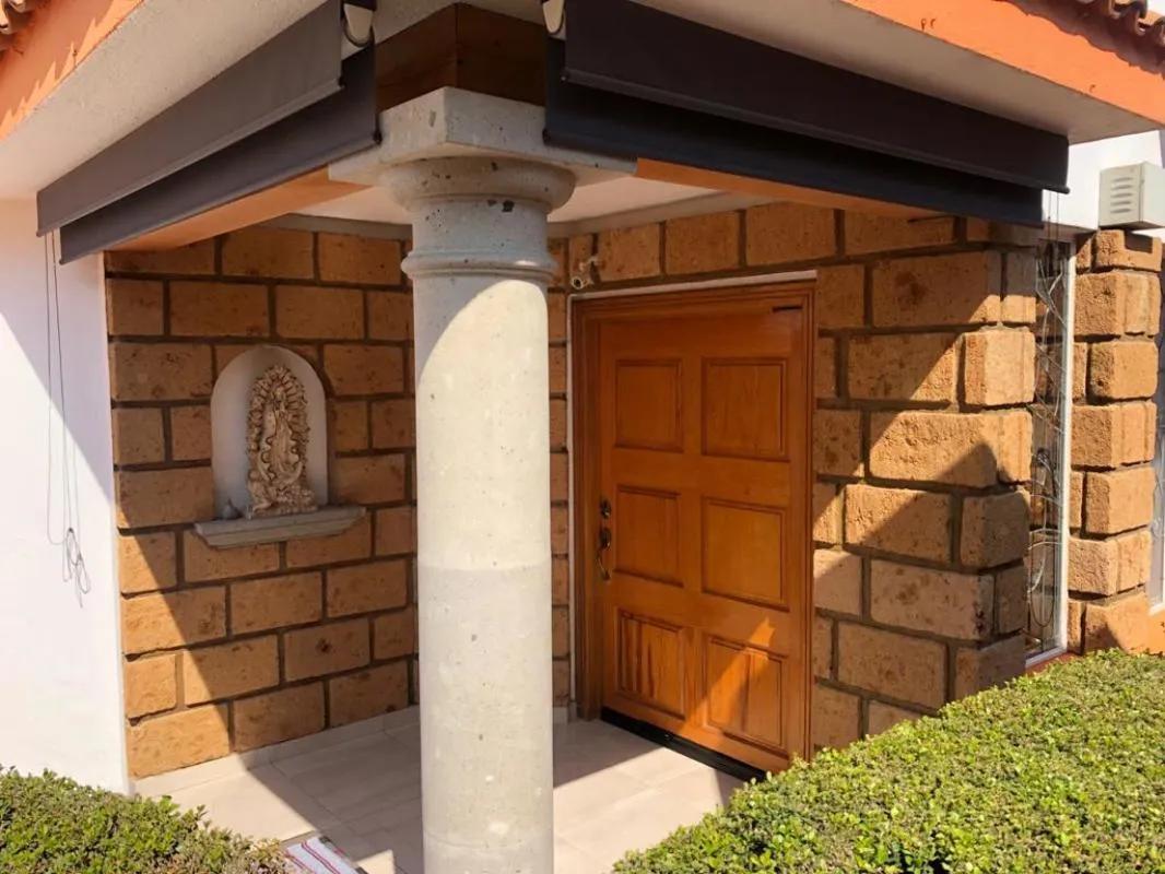 secondary property images 0