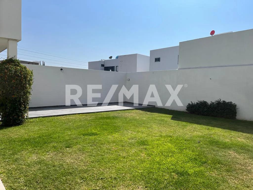 secondary property images 0