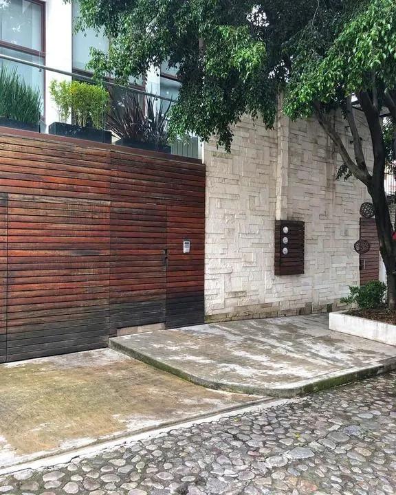 secondary property images 0