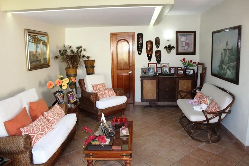secondary property images 0