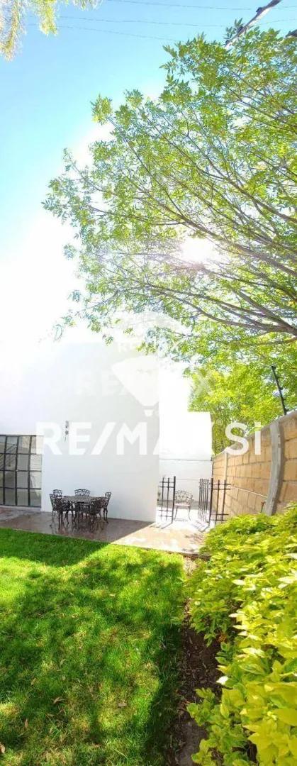 secondary property images 2