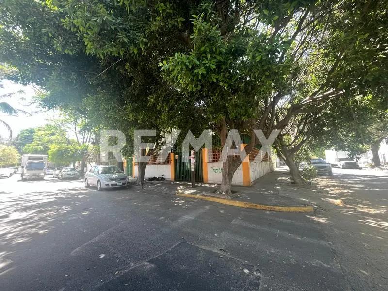 secondary property images 0