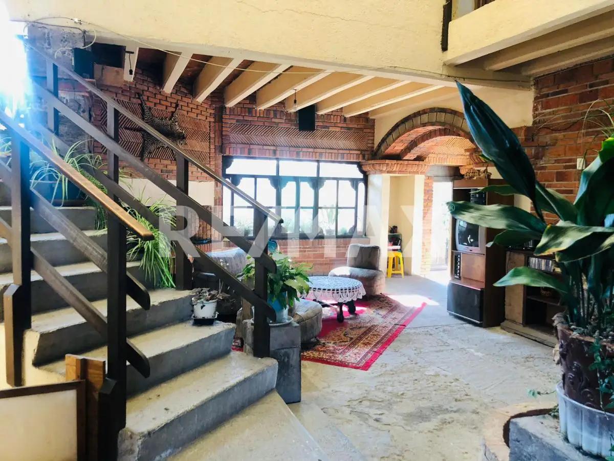 secondary property images 0