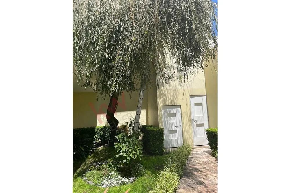 secondary property images 0