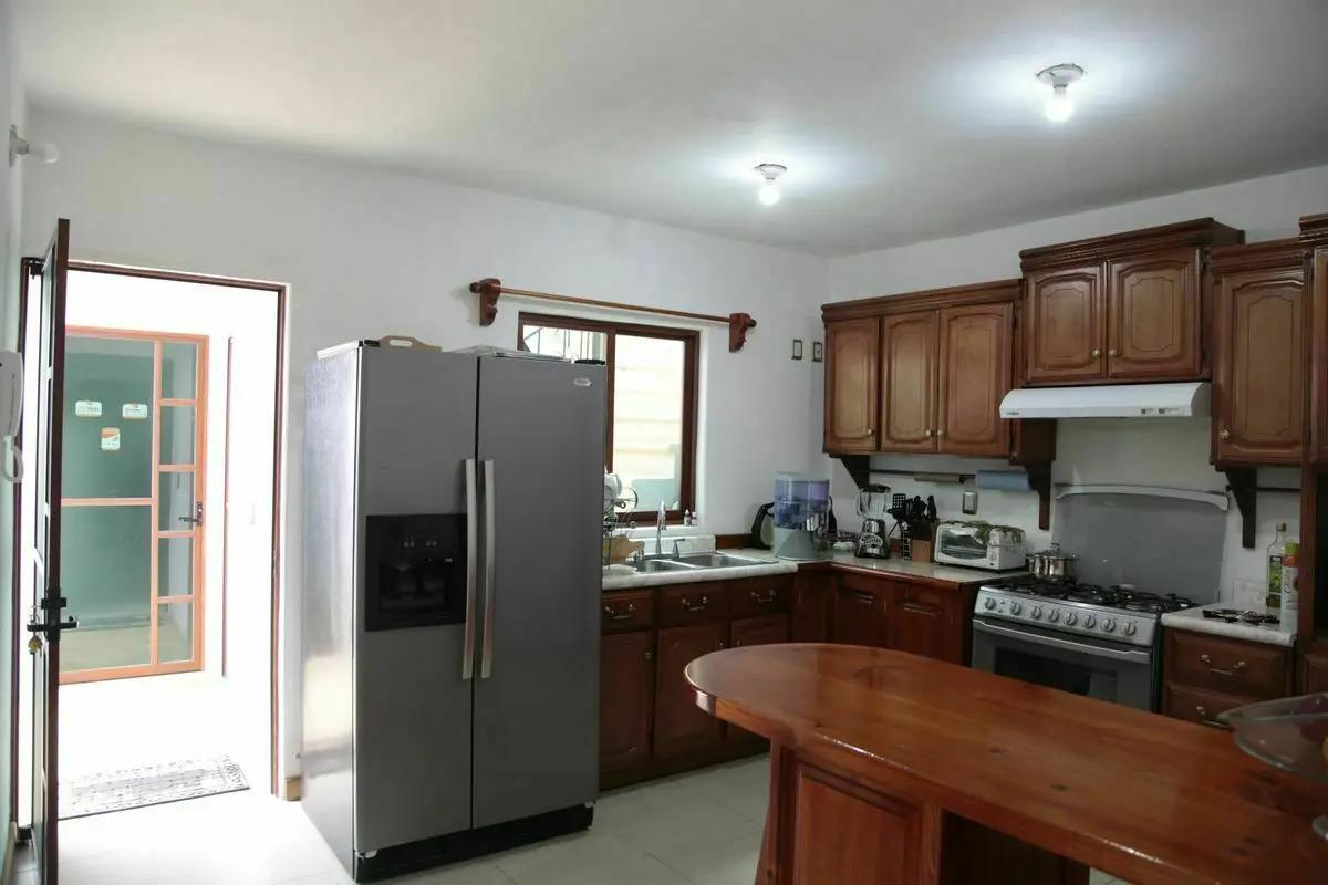 secondary property images 1