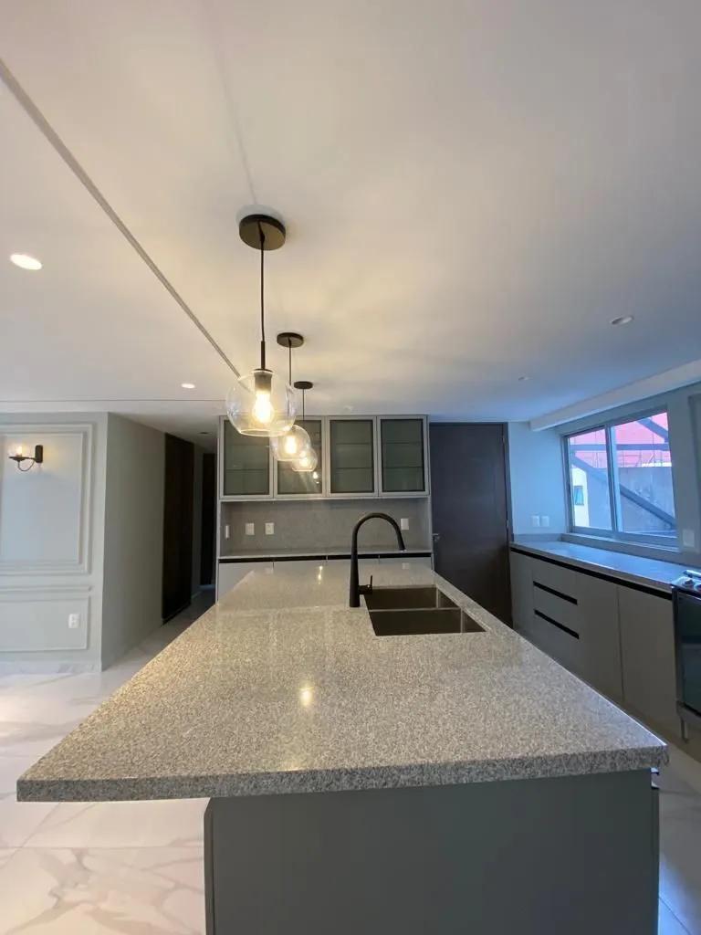 main property photo