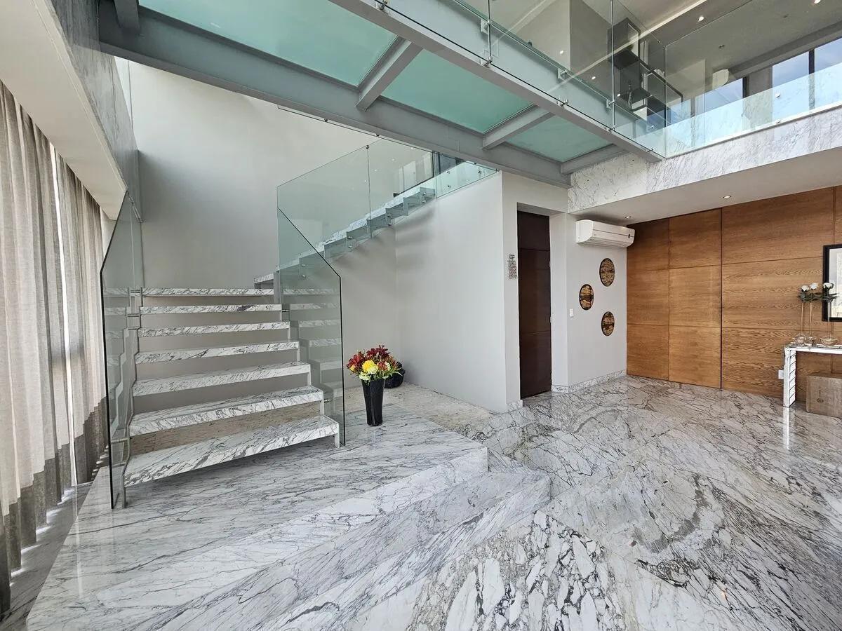 secondary property images 0