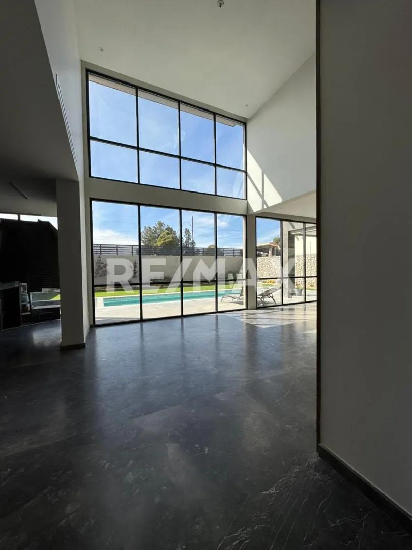 secondary property images 1