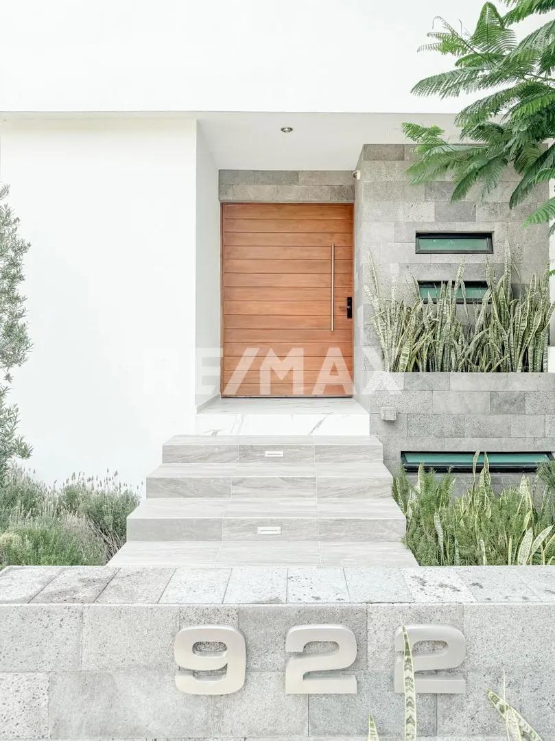 secondary property images 0