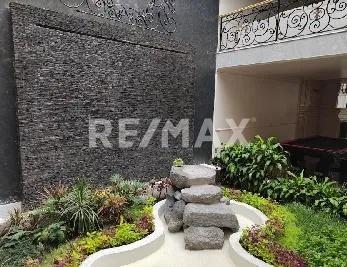 main property photo