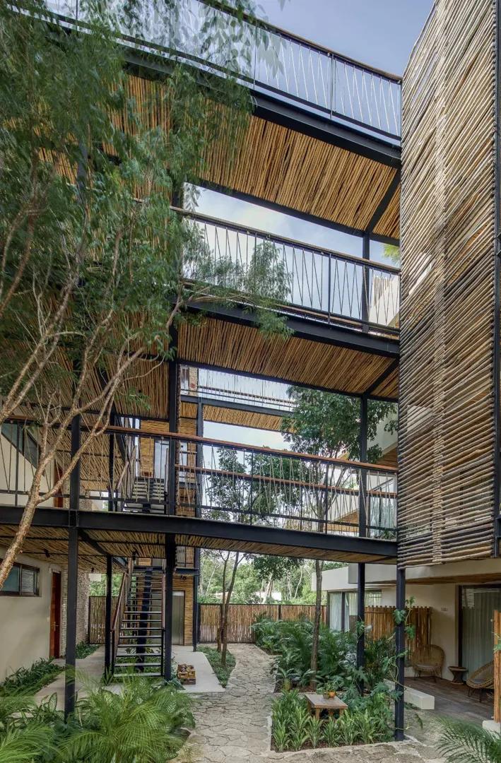 secondary property images 0