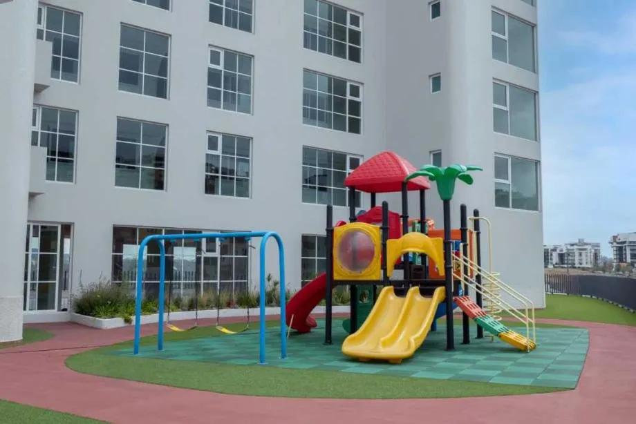 secondary property images 0