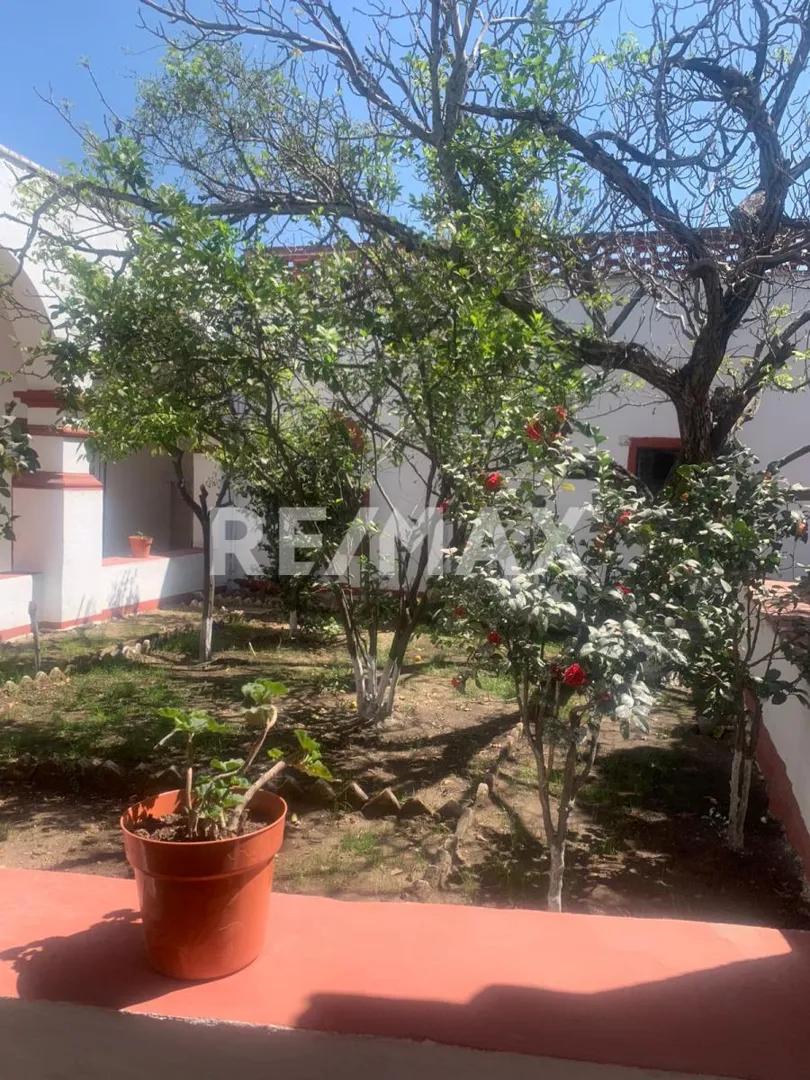 secondary property images 0