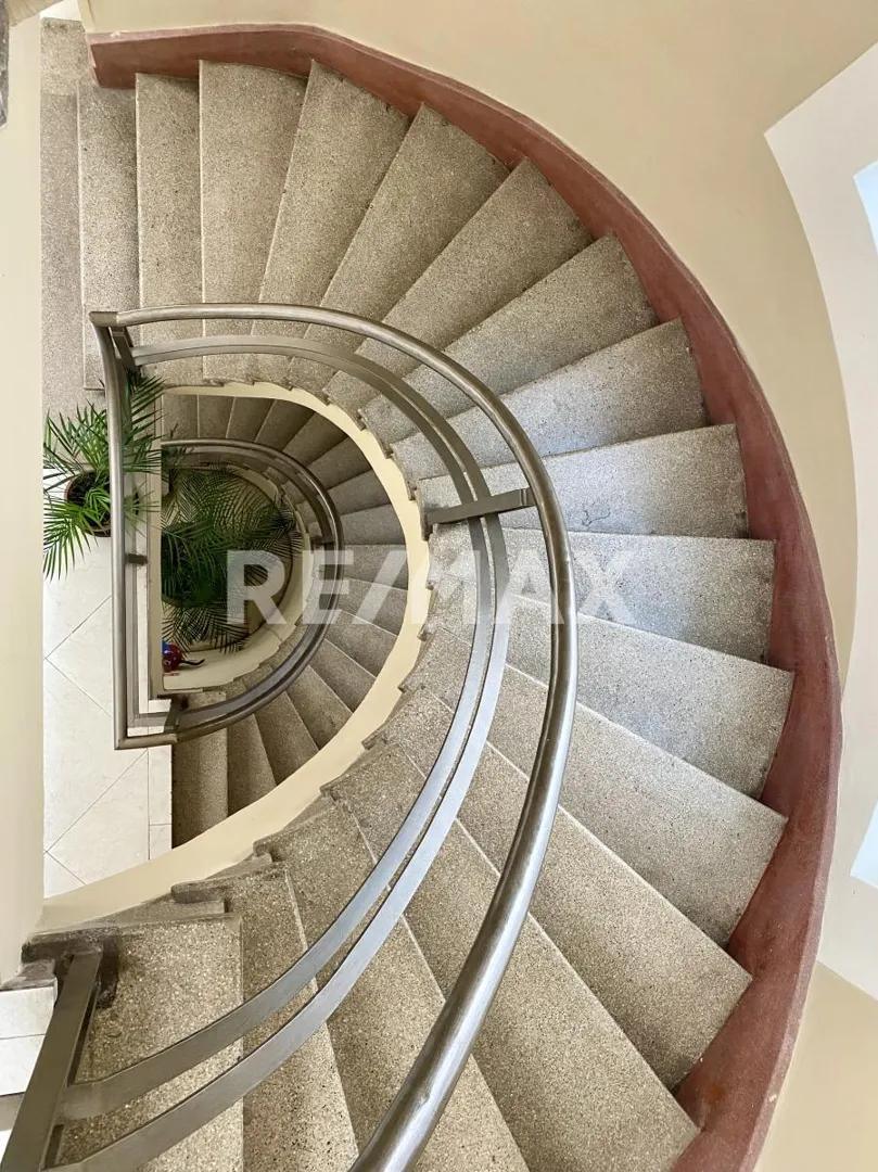 secondary property images 3