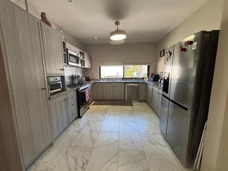 Property Image Property Image