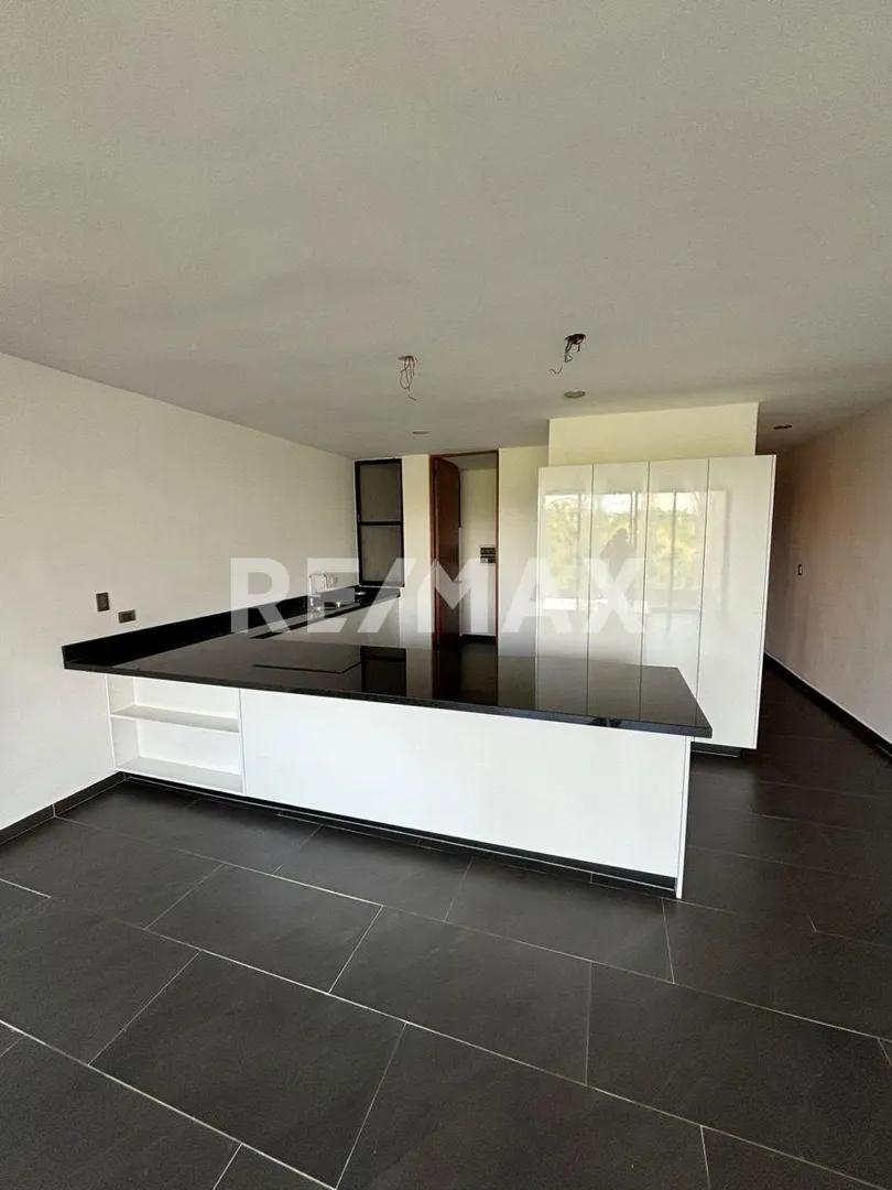 main property photo
