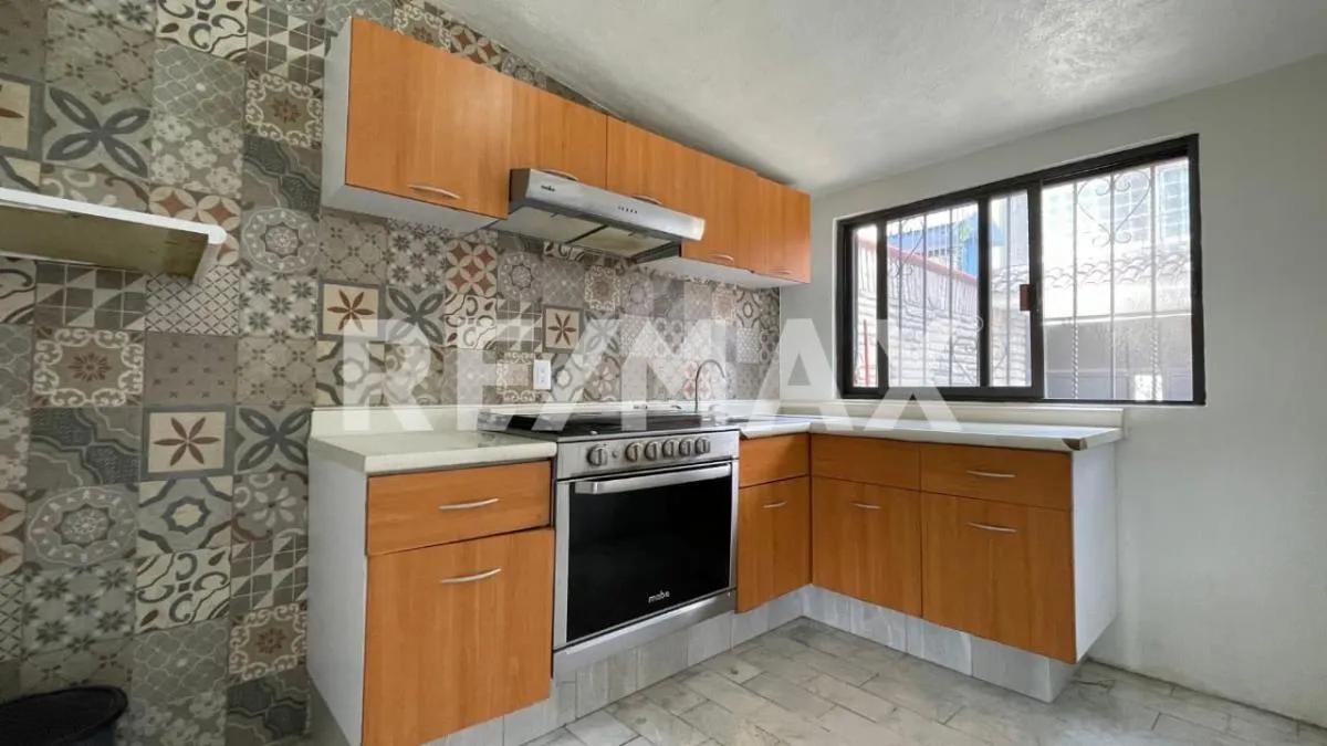 secondary property images 0