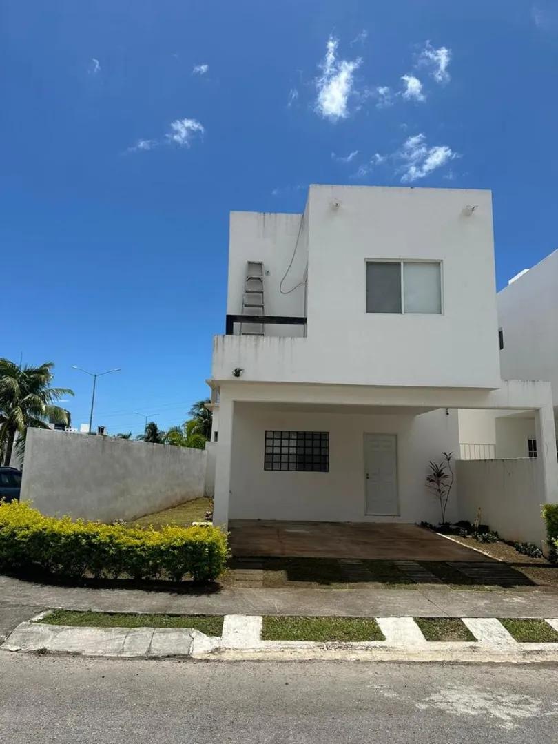 main property photo