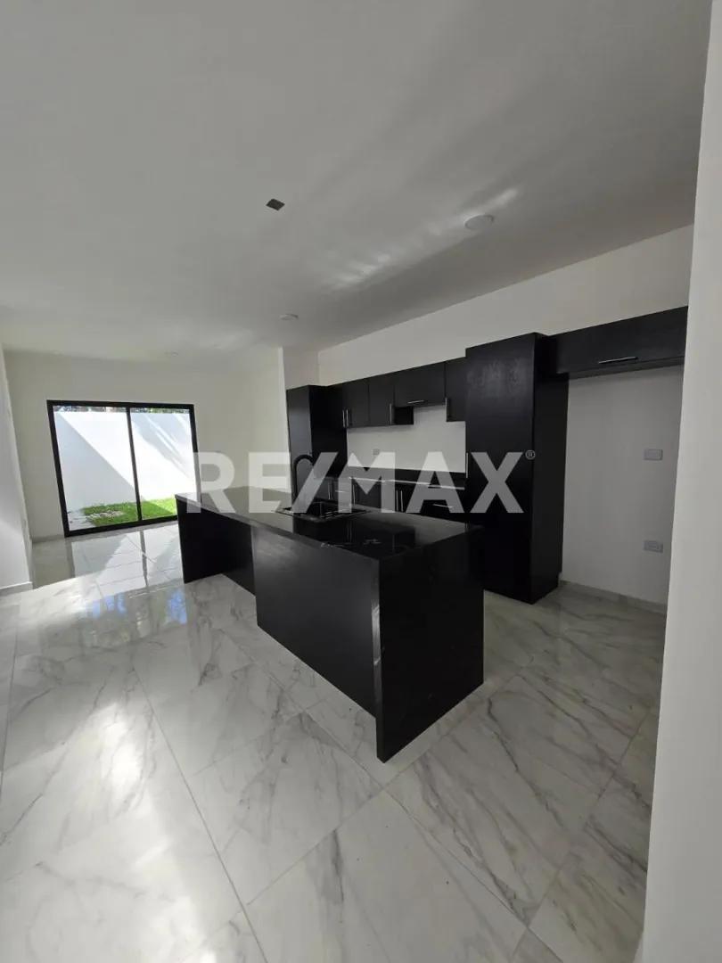 secondary property images 3