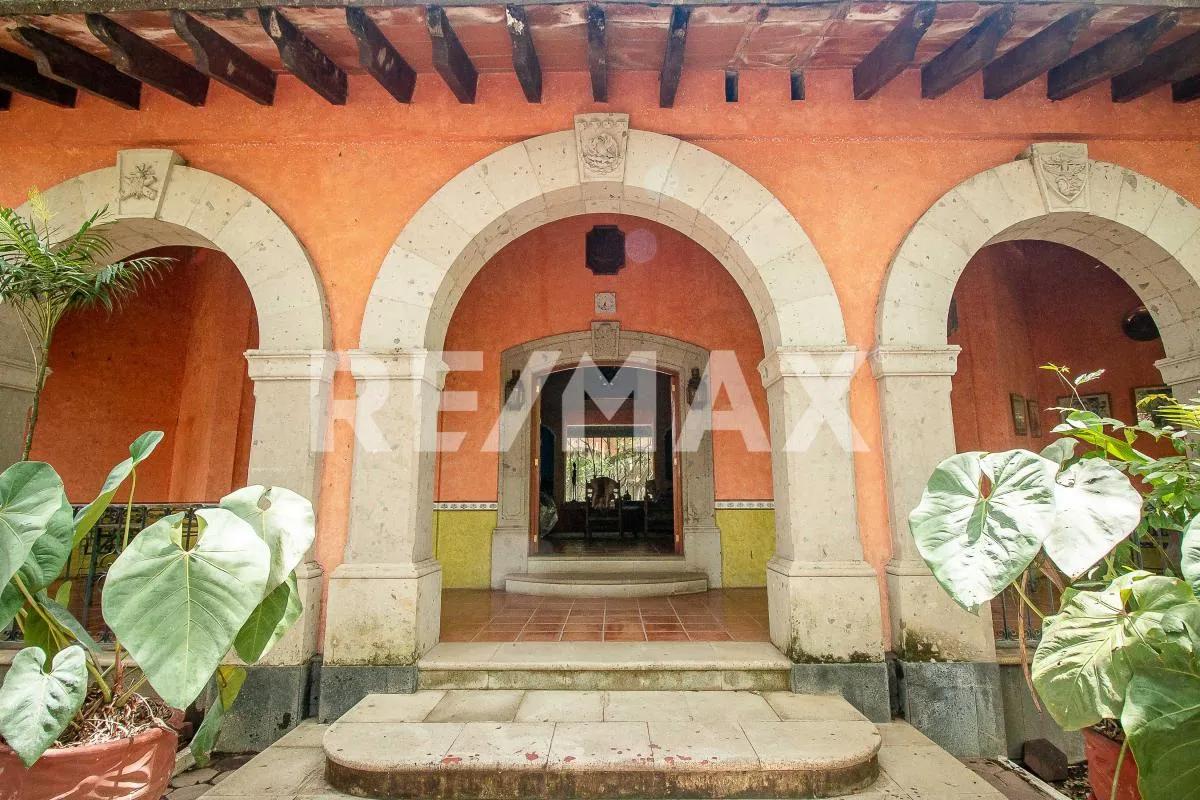 secondary property images 0