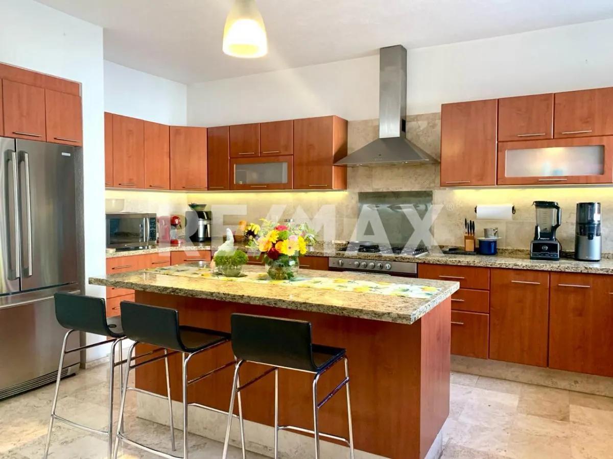 secondary property images 0