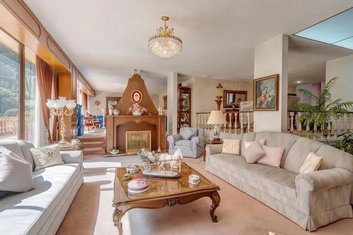 secondary property images 0