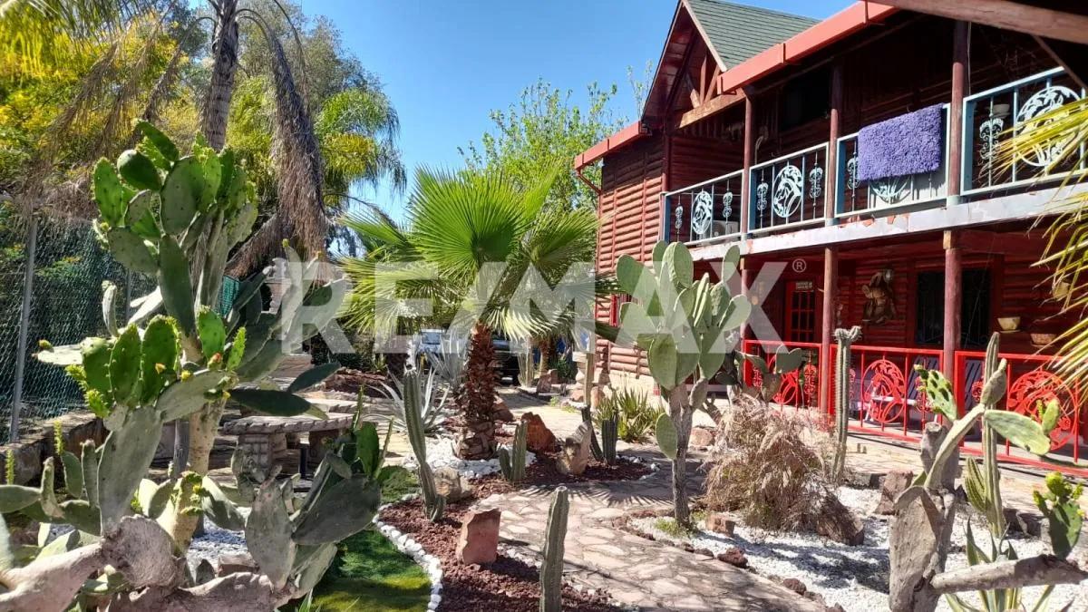 secondary property images 0