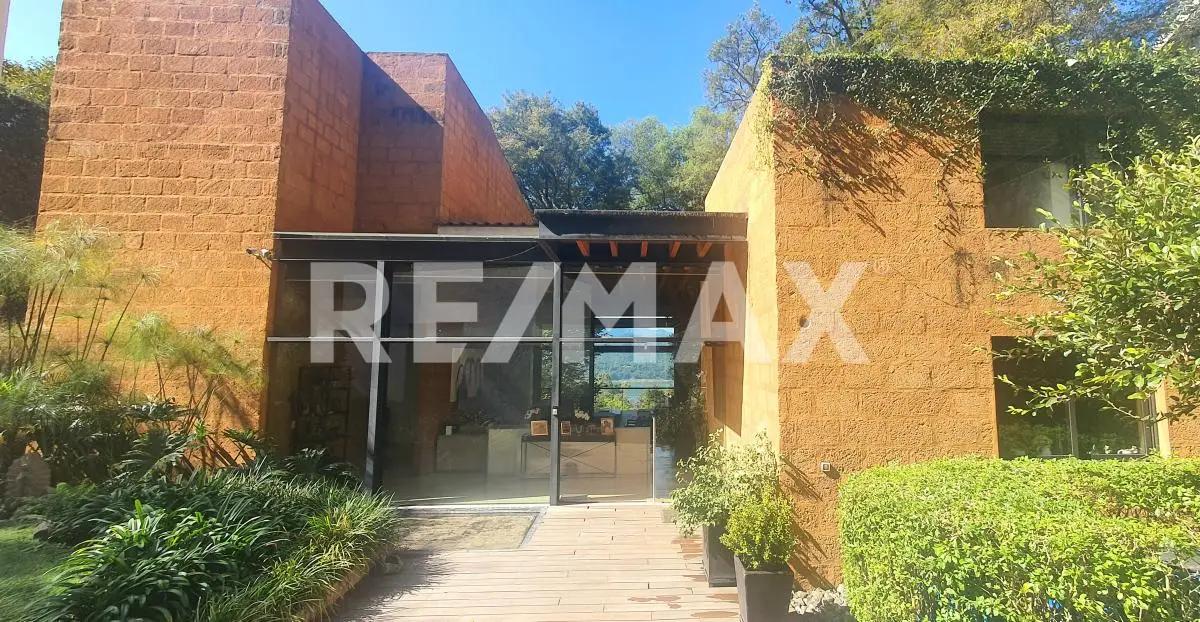 secondary property images 2