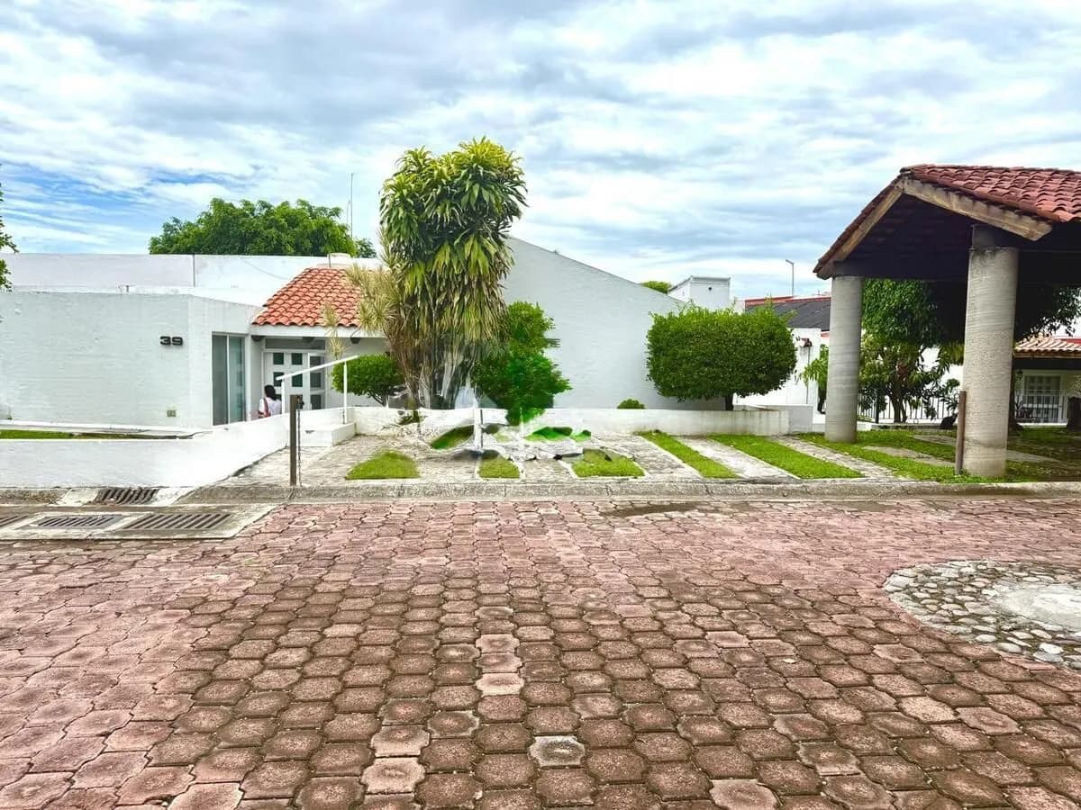 secondary property images 0