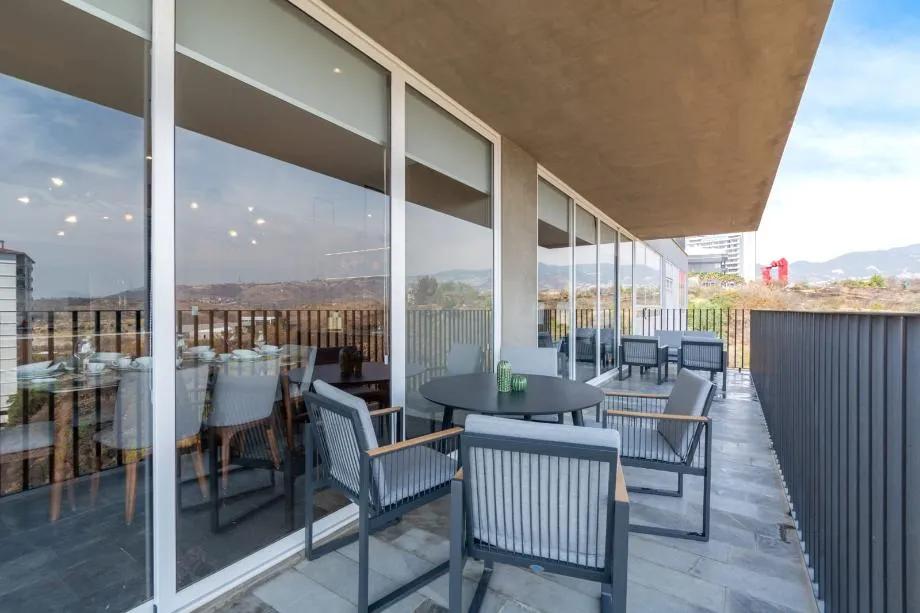 secondary property images 0