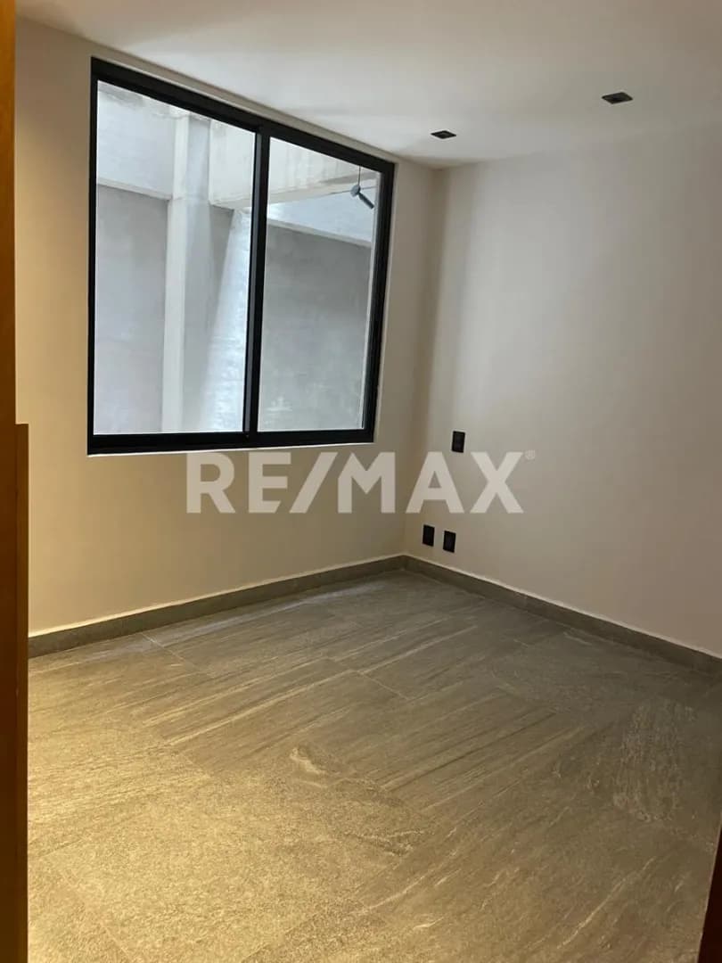 secondary property images 3