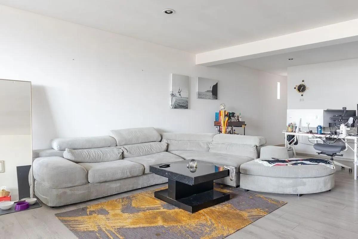 secondary property images 0