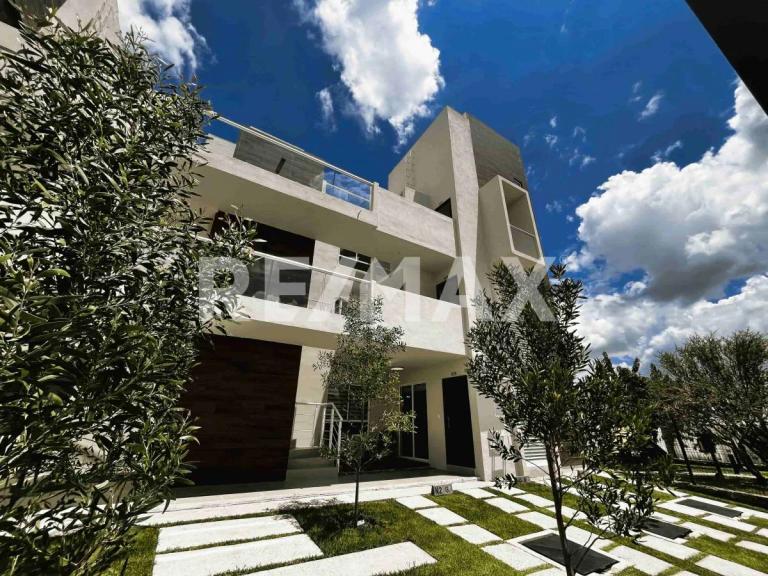 Property Image Property Image