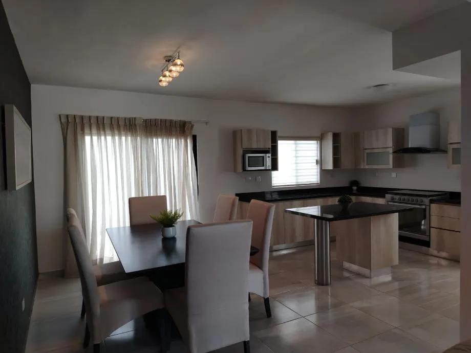 secondary property images 0