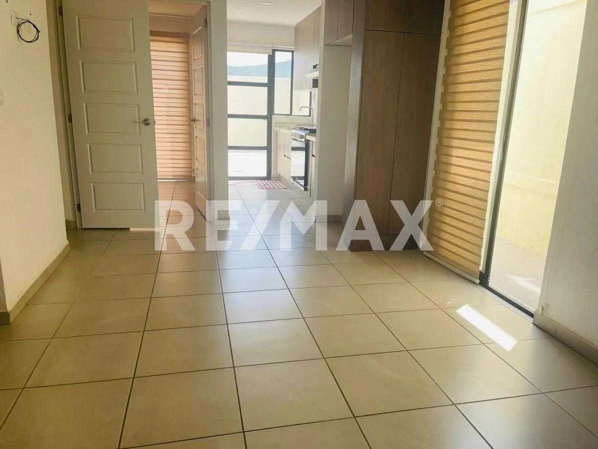 secondary property images 0