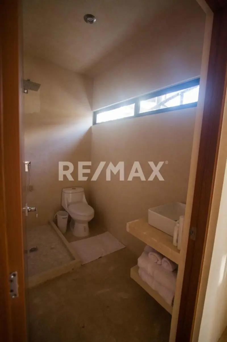 secondary property images 0