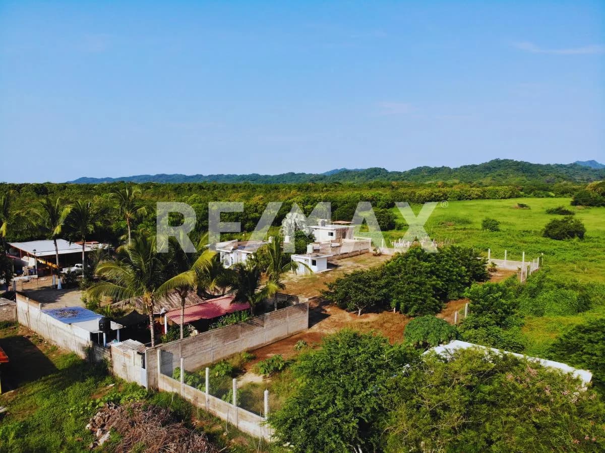 secondary property images 0