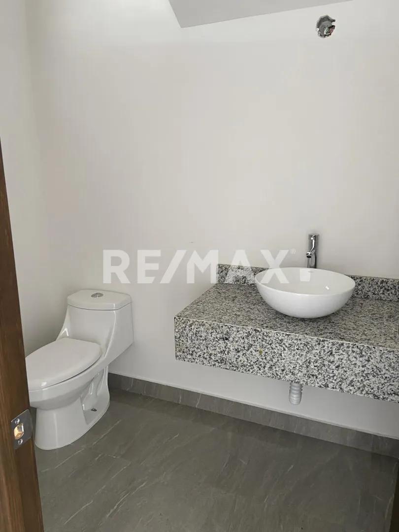 secondary property images 2